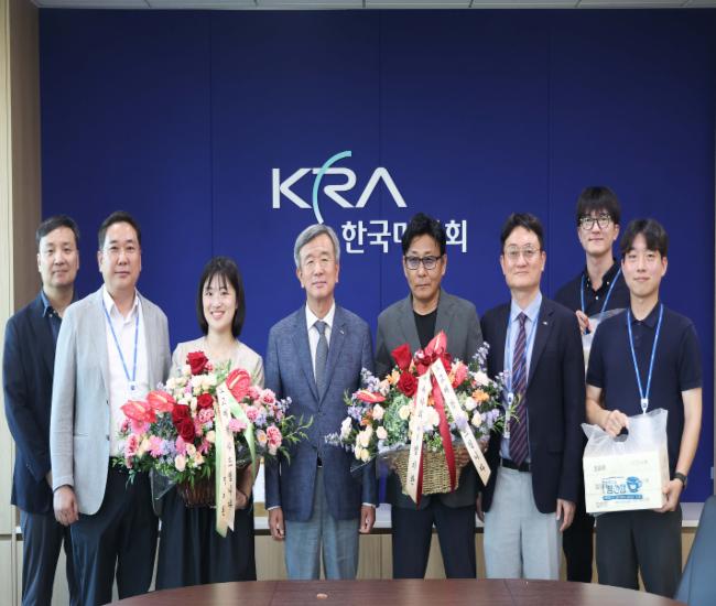 25년7월25일 CEO 칭찬간담회 단체사진