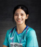 이채연